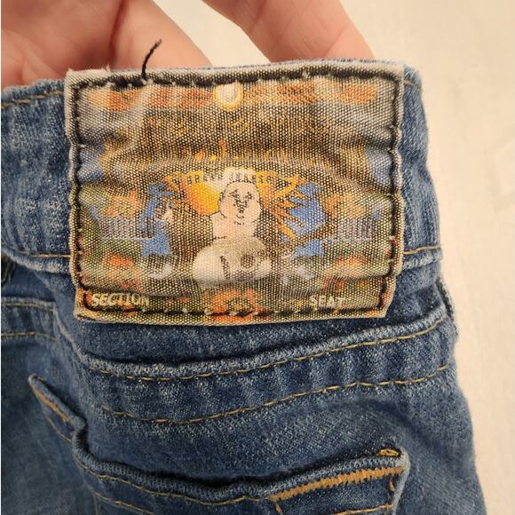 True Religion Women's Denim Cut Off Jean Shorts SZ 28 Y2K - Picture 4 of 7